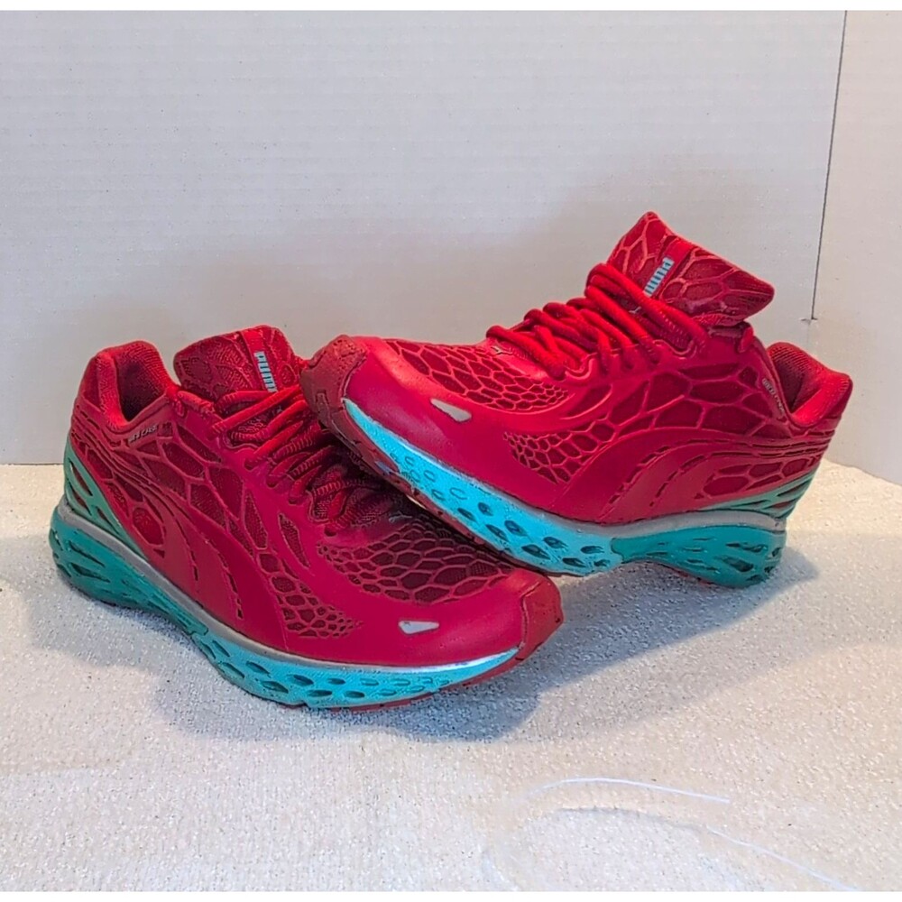 PUMA Women’s Low Top Athletic Sneaker Mesh Lace-Up Red  186896 06 Size 8